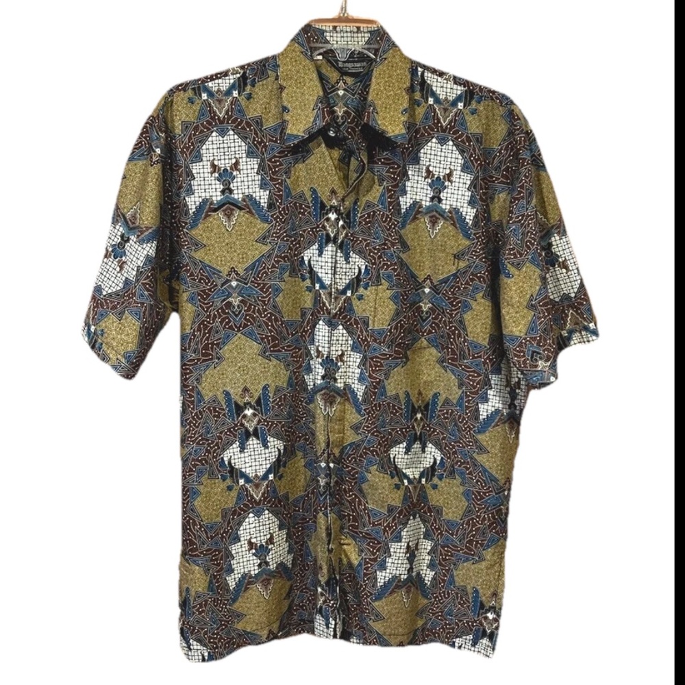 Bangsawan Size XL Solo Indonesian Short Sleeve Button Front Men’s Shirt
